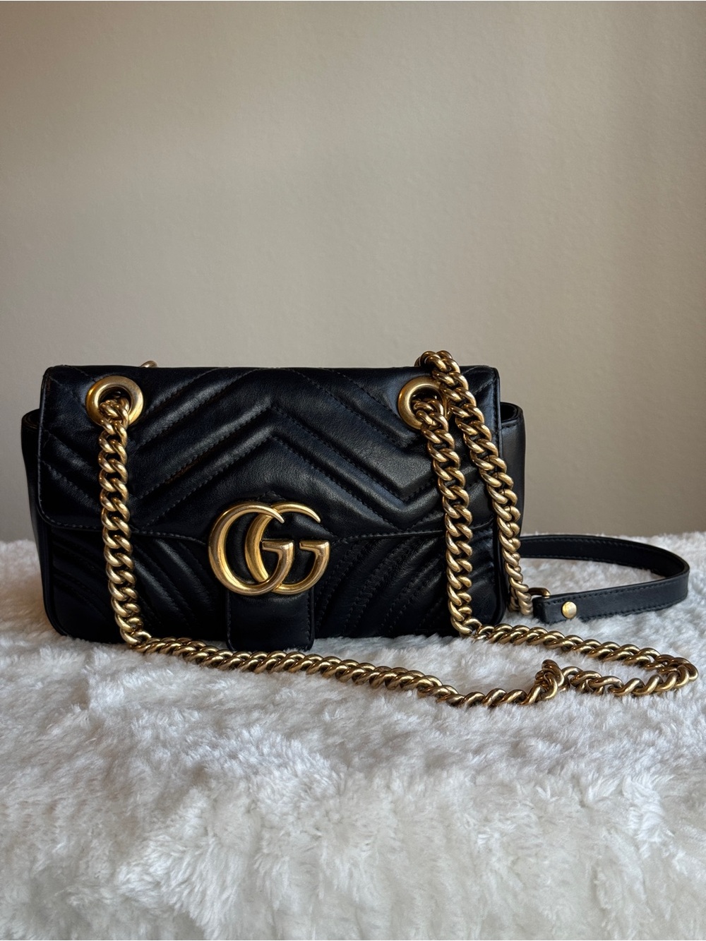 Gucci Black GG Marmont Chevron Shoulder Bag with Gold Chain